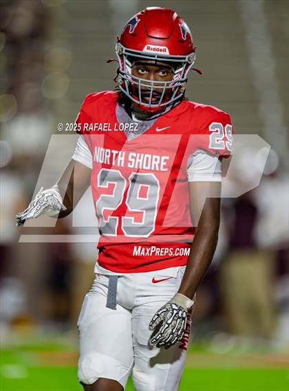 Thumbnail 2 in Deer Park vs. North Shore (UIL Football 6A D1 Bi-District) photogallery.