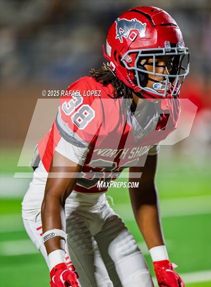 Thumbnail 1 in Deer Park vs. North Shore (UIL 6A D1 Football Bi-District) photogallery.