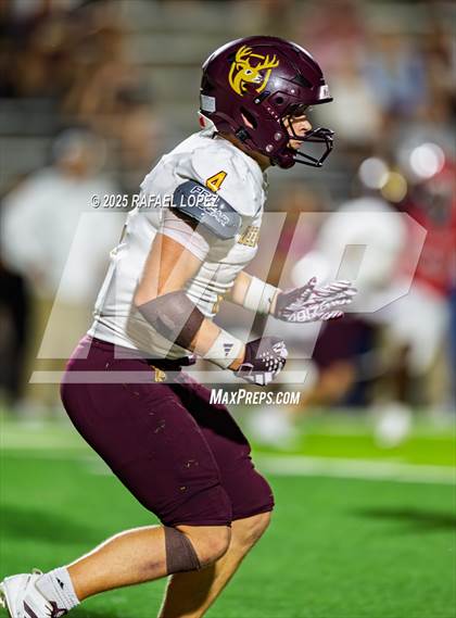 Thumbnail 1 in Deer Park vs. North Shore (UIL Football 6A D1 Bi-District) photogallery.