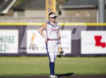 Thumbnail 1 in Riverside Academy @ Lutcher photogallery.