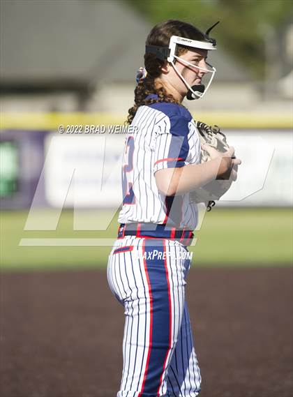 Thumbnail 2 in Riverside Academy @ Lutcher photogallery.
