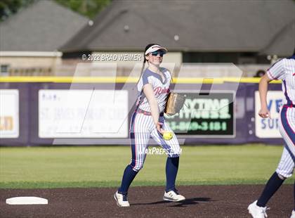 Thumbnail 2 in Riverside Academy @ Lutcher photogallery.