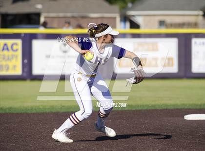 Thumbnail 2 in Riverside Academy @ Lutcher photogallery.