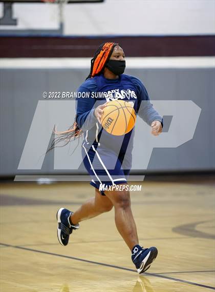 Thumbnail 1 in Thorsby @ Marion photogallery.