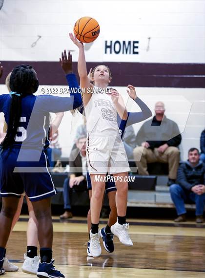 Thumbnail 1 in Thorsby @ Marion photogallery.