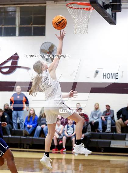 Thumbnail 1 in Thorsby @ Marion photogallery.