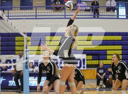 Thumbnail 1 in Copper Hills @ Westlake photogallery.