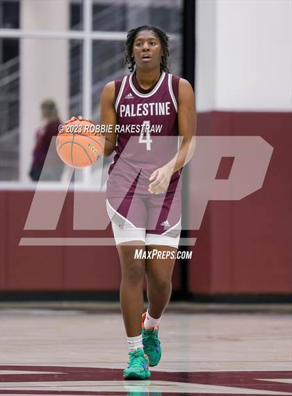 Thumbnail 3 in Palestine vs. Chapel Hill (UIL 4A Bi-District Playoff) photogallery.