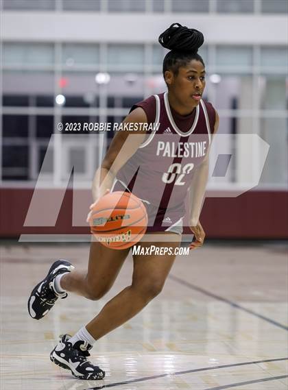 Thumbnail 2 in Palestine vs. Chapel Hill (UIL 4A Bi-District Playoff) photogallery.