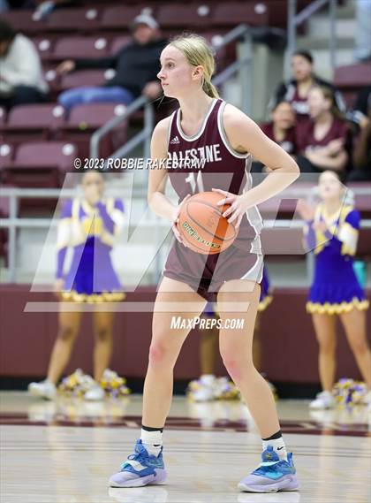 Thumbnail 3 in Palestine vs. Chapel Hill (UIL 4A Bi-District Playoff) photogallery.