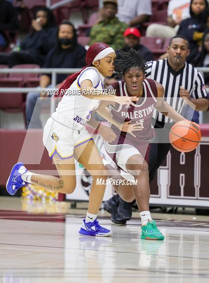 Thumbnail 3 in Palestine vs. Chapel Hill (UIL 4A Bi-District Playoff) photogallery.