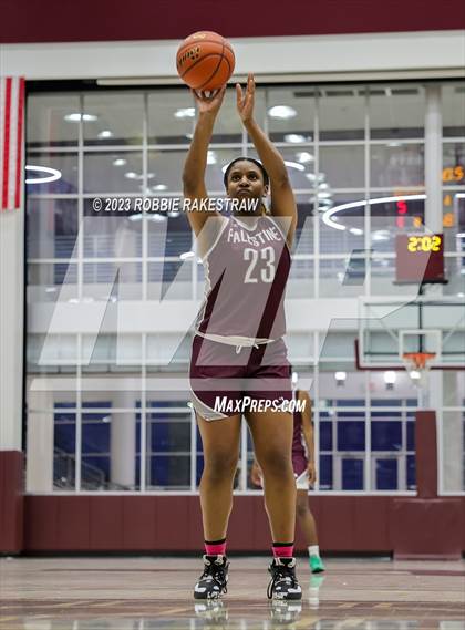 Thumbnail 2 in Palestine vs. Chapel Hill (UIL 4A Bi-District Playoff) photogallery.