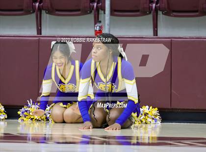 Thumbnail 2 in Palestine vs. Chapel Hill (UIL 4A Bi-District Playoff) photogallery.