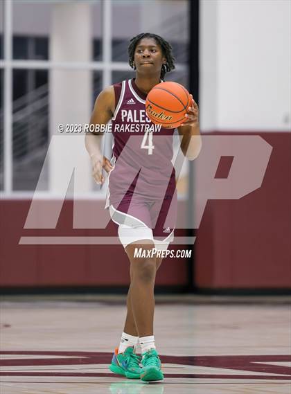Thumbnail 1 in Palestine vs. Chapel Hill (UIL 4A Bi-District Playoff) photogallery.