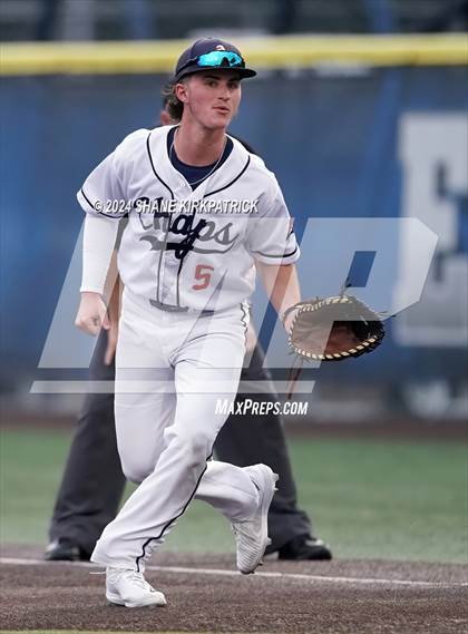 Thumbnail 2 in Life Waxahachie vs Aubrey (UIL Area Round) photogallery.