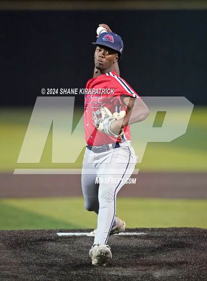 Thumbnail 2 in Life Waxahachie vs Aubrey (UIL Area Round) photogallery.