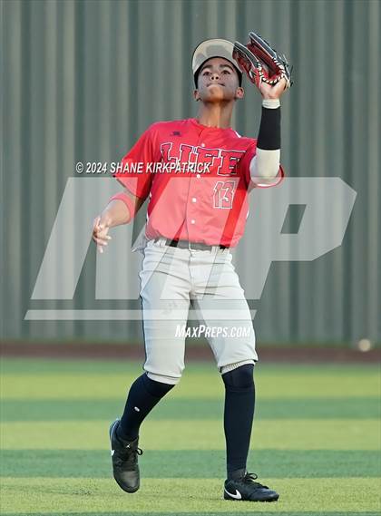 Thumbnail 2 in Life Waxahachie vs Aubrey (UIL Area Round) photogallery.