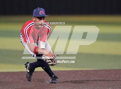Thumbnail 3 in Life Waxahachie vs Aubrey (UIL Area Round) photogallery.