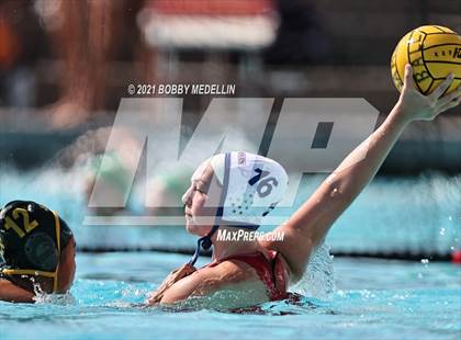 Thumbnail 2 in Arroyo Grande vs. Buchanan photogallery.