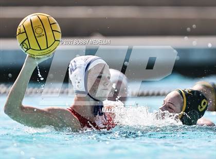 Thumbnail 2 in Arroyo Grande vs. Buchanan photogallery.