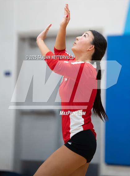 Thumbnail 2 in Village Christian @ Saugus photogallery.