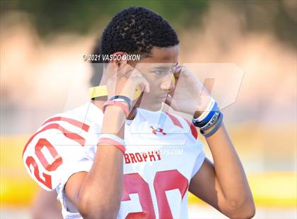 Thumbnail 3 in Brophy College Prep vs. Mountain Pointe photogallery.