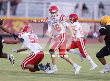 Thumbnail 3 in Brophy College Prep vs. Mountain Pointe photogallery.