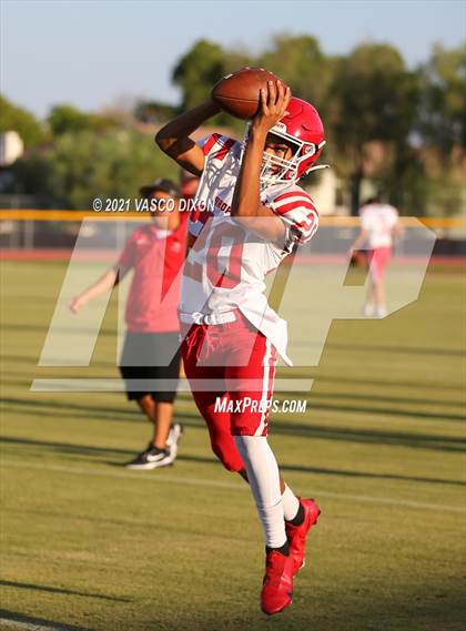 Thumbnail 1 in Brophy College Prep vs. Mountain Pointe photogallery.