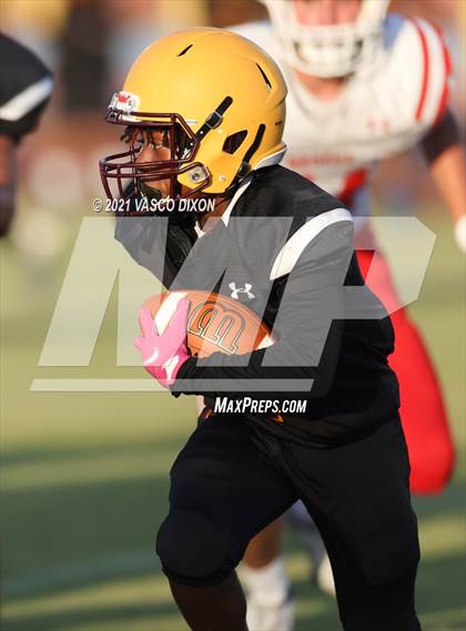 Thumbnail 3 in Brophy College Prep vs. Mountain Pointe photogallery.