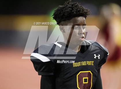Thumbnail 3 in Brophy College Prep vs. Mountain Pointe photogallery.