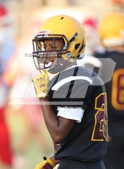 Thumbnail 2 in Brophy College Prep vs. Mountain Pointe photogallery.