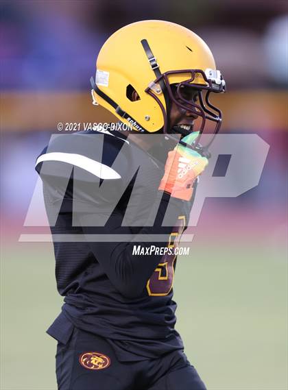Thumbnail 1 in Brophy College Prep vs. Mountain Pointe photogallery.