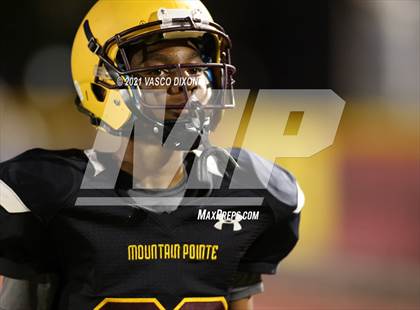 Thumbnail 3 in Brophy College Prep vs. Mountain Pointe photogallery.