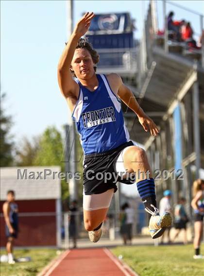 Thumbnail 1 in Titan Top 9 Invitational (Boys Triple Jump) photogallery.