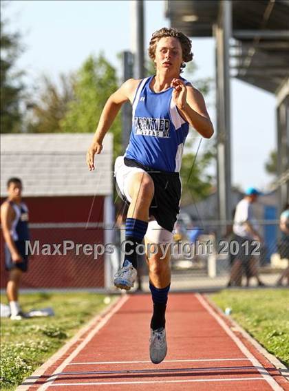 Thumbnail 3 in Titan Top 9 Invitational (Boys Triple Jump) photogallery.