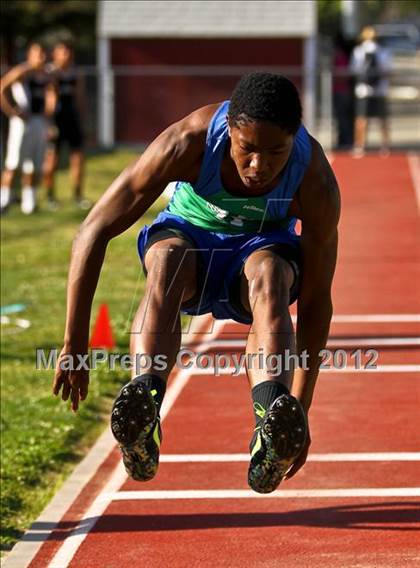 Thumbnail 1 in Titan Top 9 Invitational (Boys Triple Jump) photogallery.