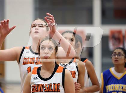 Thumbnail 1 in Grand Saline vs Pioneer Technology & Arts Academy photogallery.