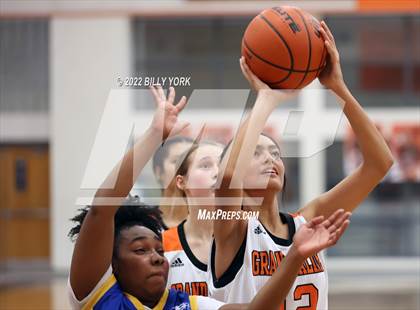 Thumbnail 3 in Grand Saline vs Pioneer Technology & Arts Academy photogallery.