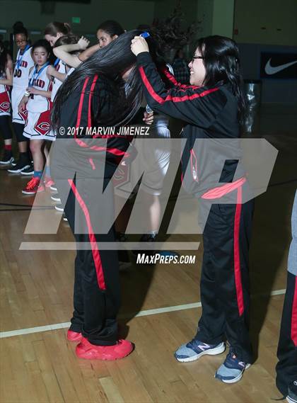 Thumbnail 3 in Cleveland vs. King/Drew (CIF LACS D2 Final) photogallery.