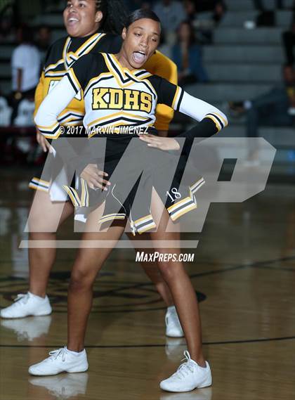 Thumbnail 2 in Cleveland vs. King/Drew (CIF LACS D2 Final) photogallery.