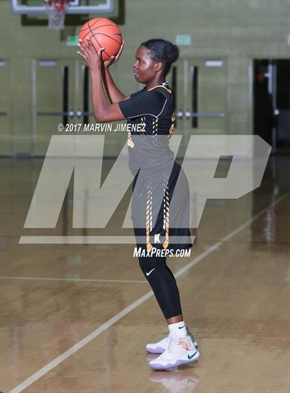 Thumbnail 2 in Cleveland vs. King/Drew (CIF LACS D2 Final) photogallery.