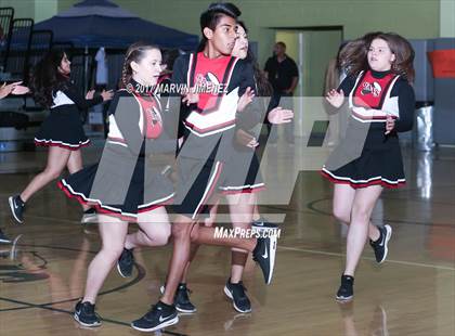 Thumbnail 1 in Cleveland vs. King/Drew (CIF LACS D2 Final) photogallery.