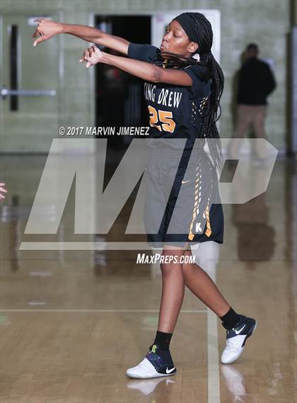 Thumbnail 3 in Cleveland vs. King/Drew (CIF LACS D2 Final) photogallery.