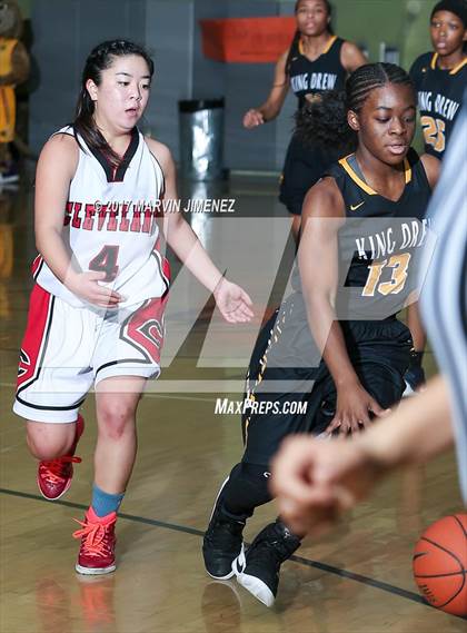 Thumbnail 2 in Cleveland vs. King/Drew (CIF LACS D2 Final) photogallery.