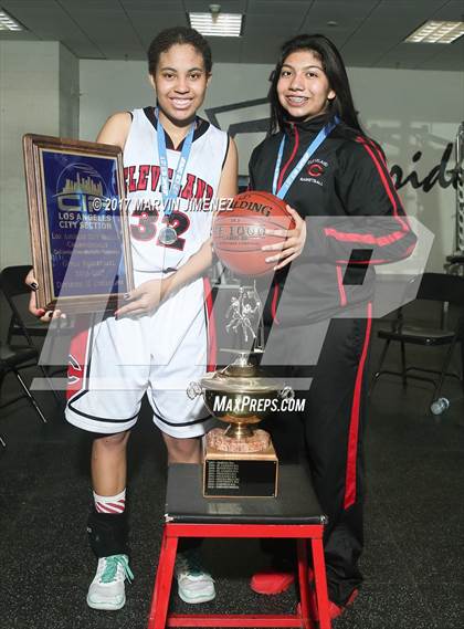 Thumbnail 2 in Cleveland vs. King/Drew (CIF LACS D2 Final) photogallery.