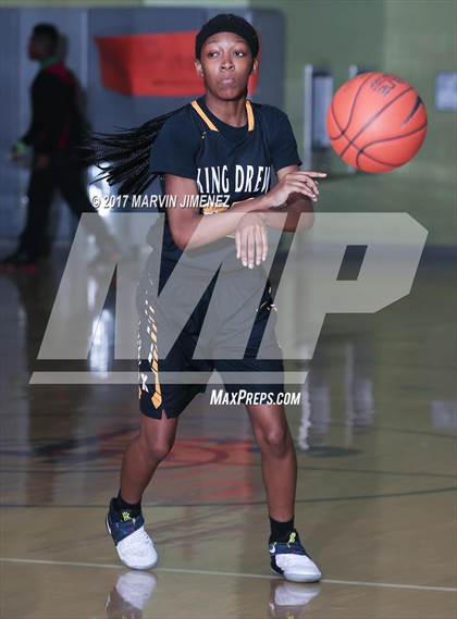 Thumbnail 3 in Cleveland vs. King/Drew (CIF LACS D2 Final) photogallery.