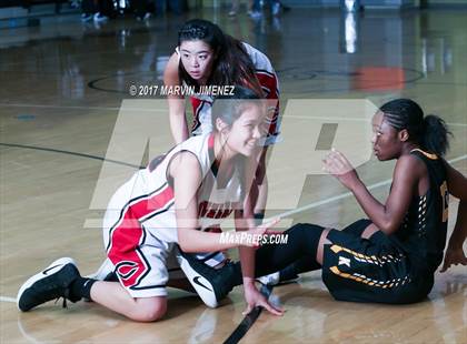 Thumbnail 1 in Cleveland vs. King/Drew (CIF LACS D2 Final) photogallery.