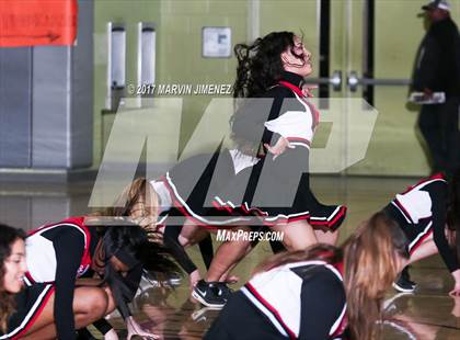 Thumbnail 3 in Cleveland vs. King/Drew (CIF LACS D2 Final) photogallery.