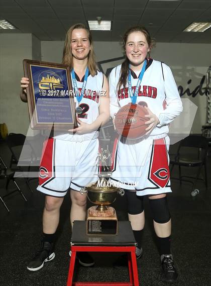 Thumbnail 2 in Cleveland vs. King/Drew (CIF LACS D2 Final) photogallery.