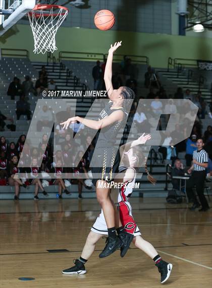 Thumbnail 1 in Cleveland vs. King/Drew (CIF LACS D2 Final) photogallery.